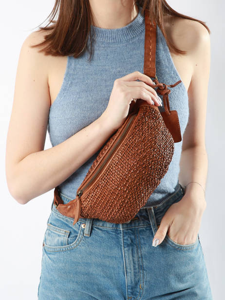 Heuptasje Biba Bruin leather BRI5L ander zicht 1